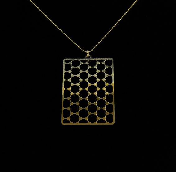 Graphene structure gold necklace by Delftia Science Jewelry