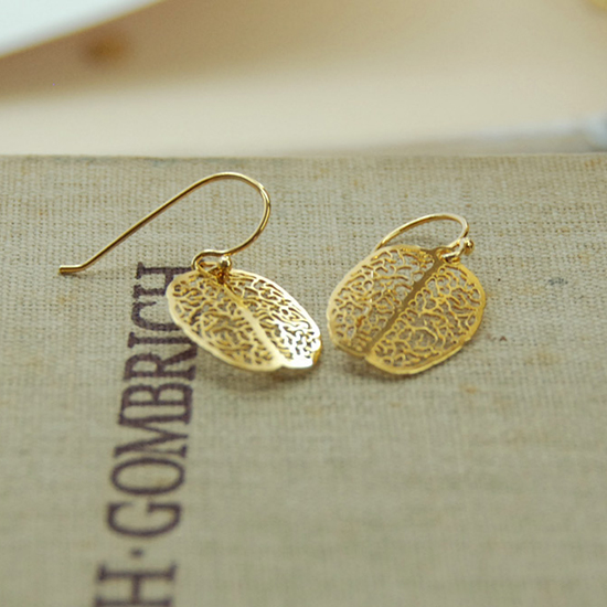 Brain earrings in gold by Delftia Science Jewelry